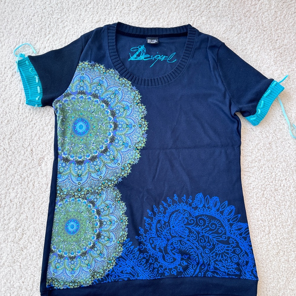 Desigual women blue & turquoise patterned embroidered knit top